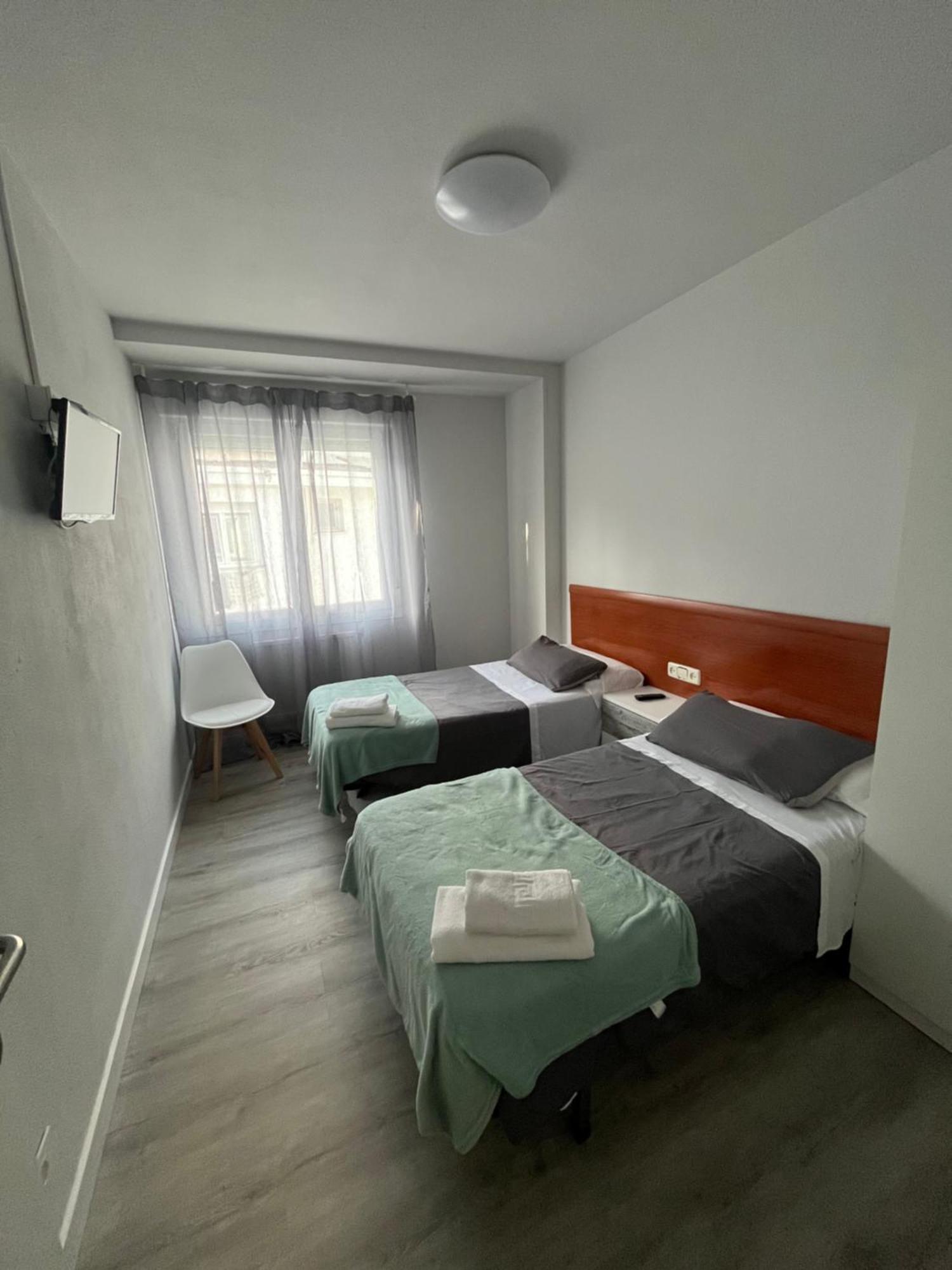 Pension Luzia - Optional Auto Check-In Pampeluna Zewnętrze zdjęcie